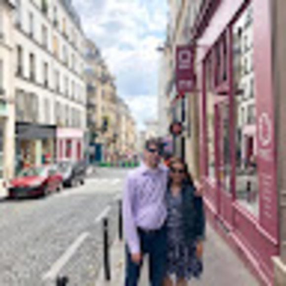 Meet your Posher, Monica - Picture 1 of 1